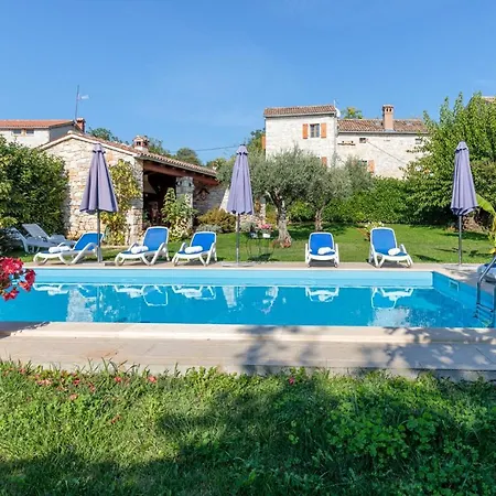 Tamaris With Pool Holiday home *