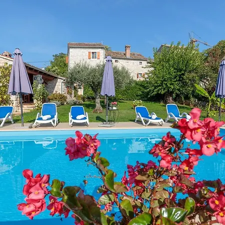 Semesterbostad Tamaris With Pool Višnjan